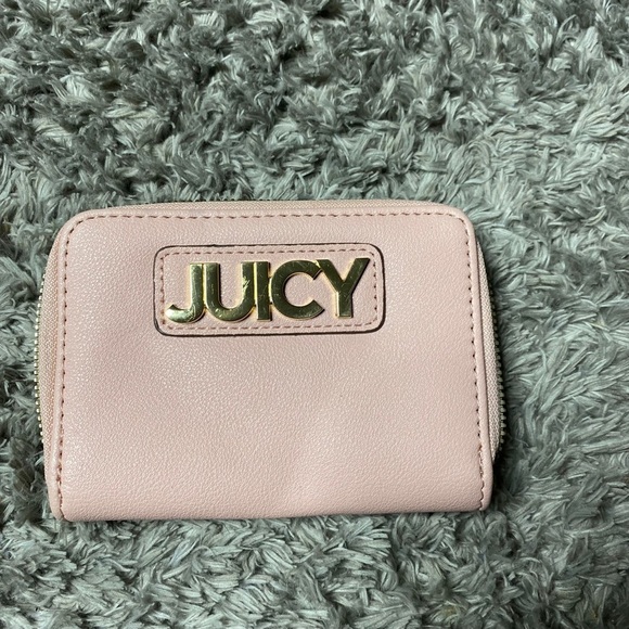 pink juicy couture wallet. - Picture 1 of 7